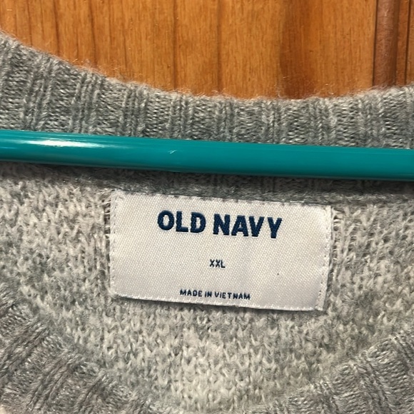 Old Navy women’s gray/ white animal print sweater size XXlarge. - Picture 2 of 7